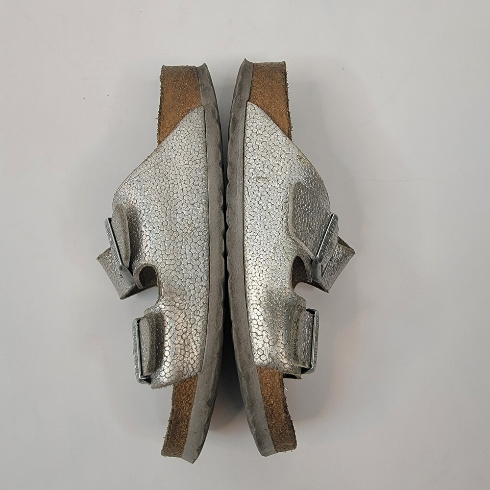 Birkenstock Birkis Sz 38 Arizona Sandals Silver Textured Double Buckle - Picture 4 of 8
